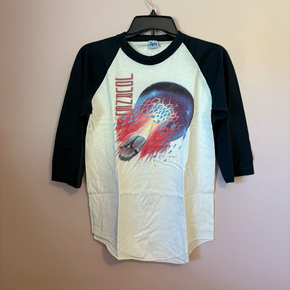 Journey 1981 Vintage Raglan Tee - Picture 2 of 6